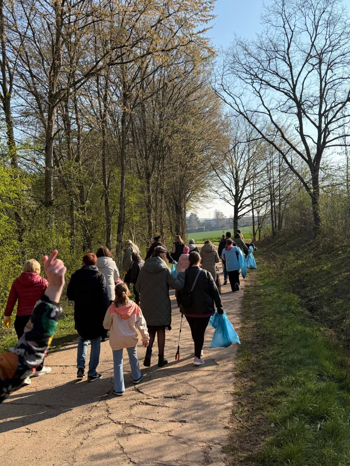 Gruppenfoto%20R%C3%BCckansicht Gruppenfoto%20R%C3%BCckansicht